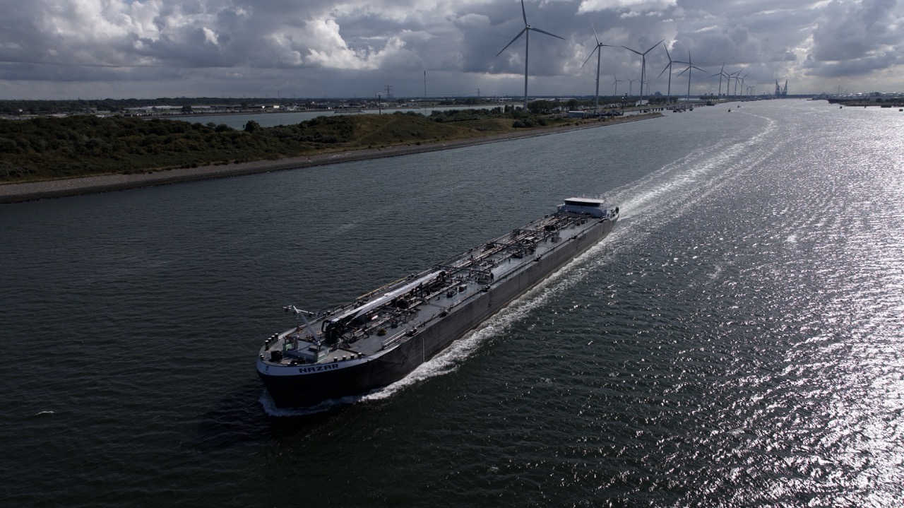 nazar, ams barging, bunkering, tankvaart