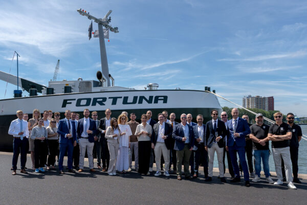 Doop-Fortuna-10_web baptism, christening, mts fortuna, rotterdam, bp, ams barging, bunkering, barging, methanol, diesel electric