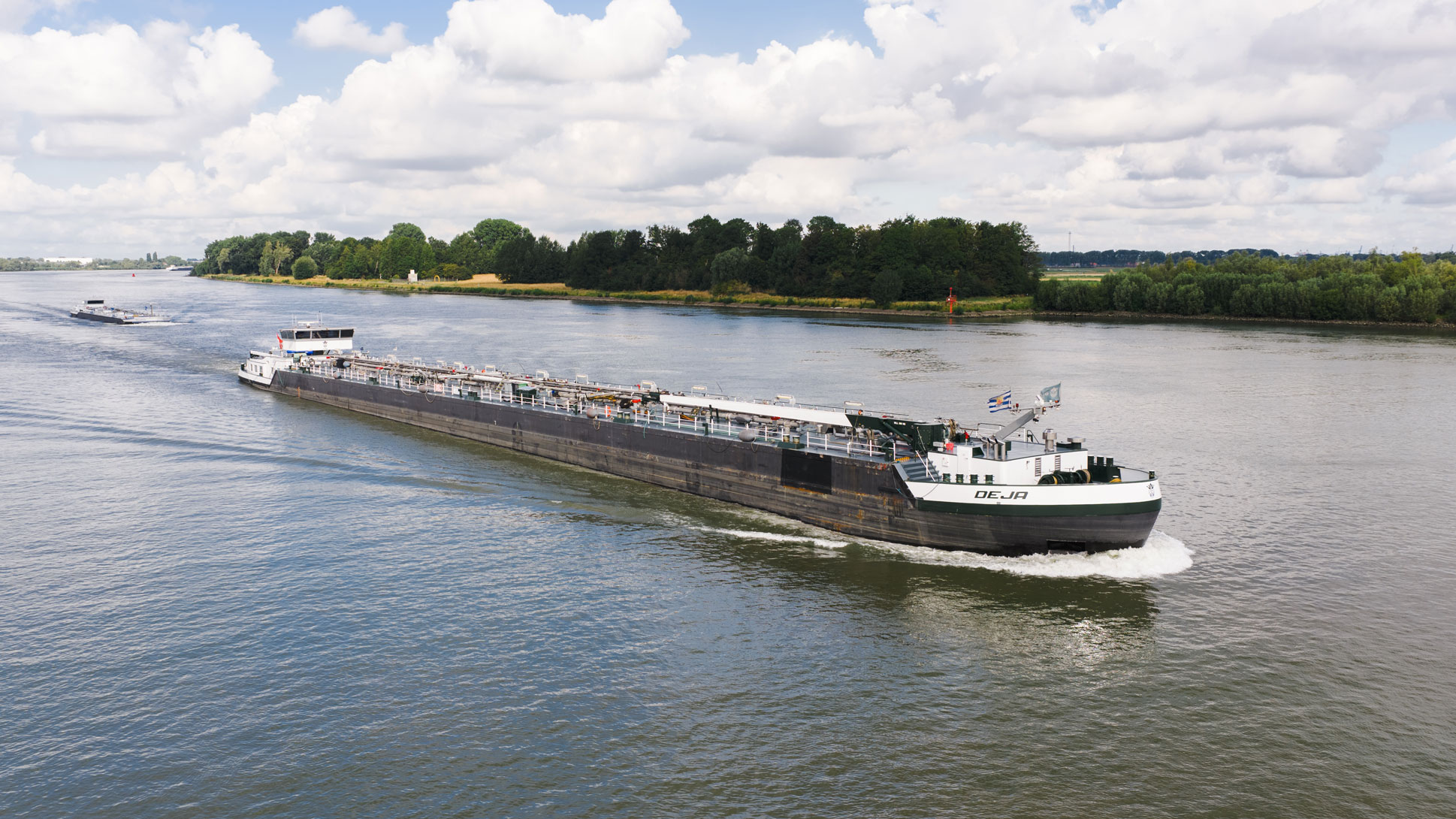 ams deja, ams barging, bunkering, transport, mass flow meter, dpp, liquid bulk